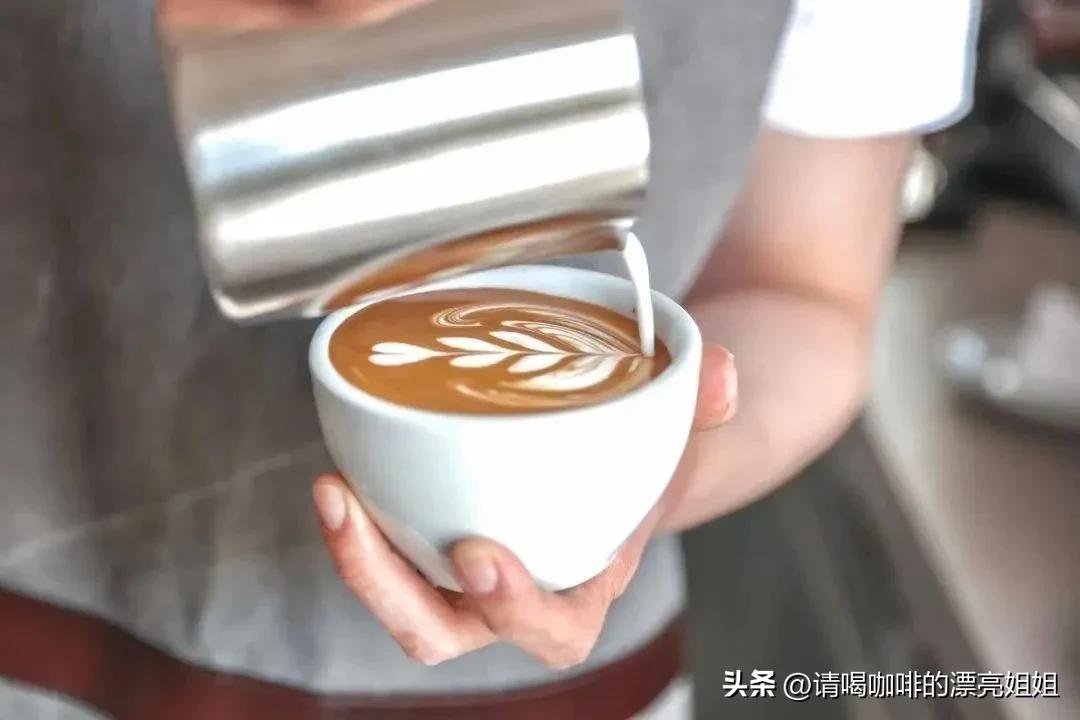 咖啡店常用的拿铁牛奶 (咖啡店用什么牛奶比较好)