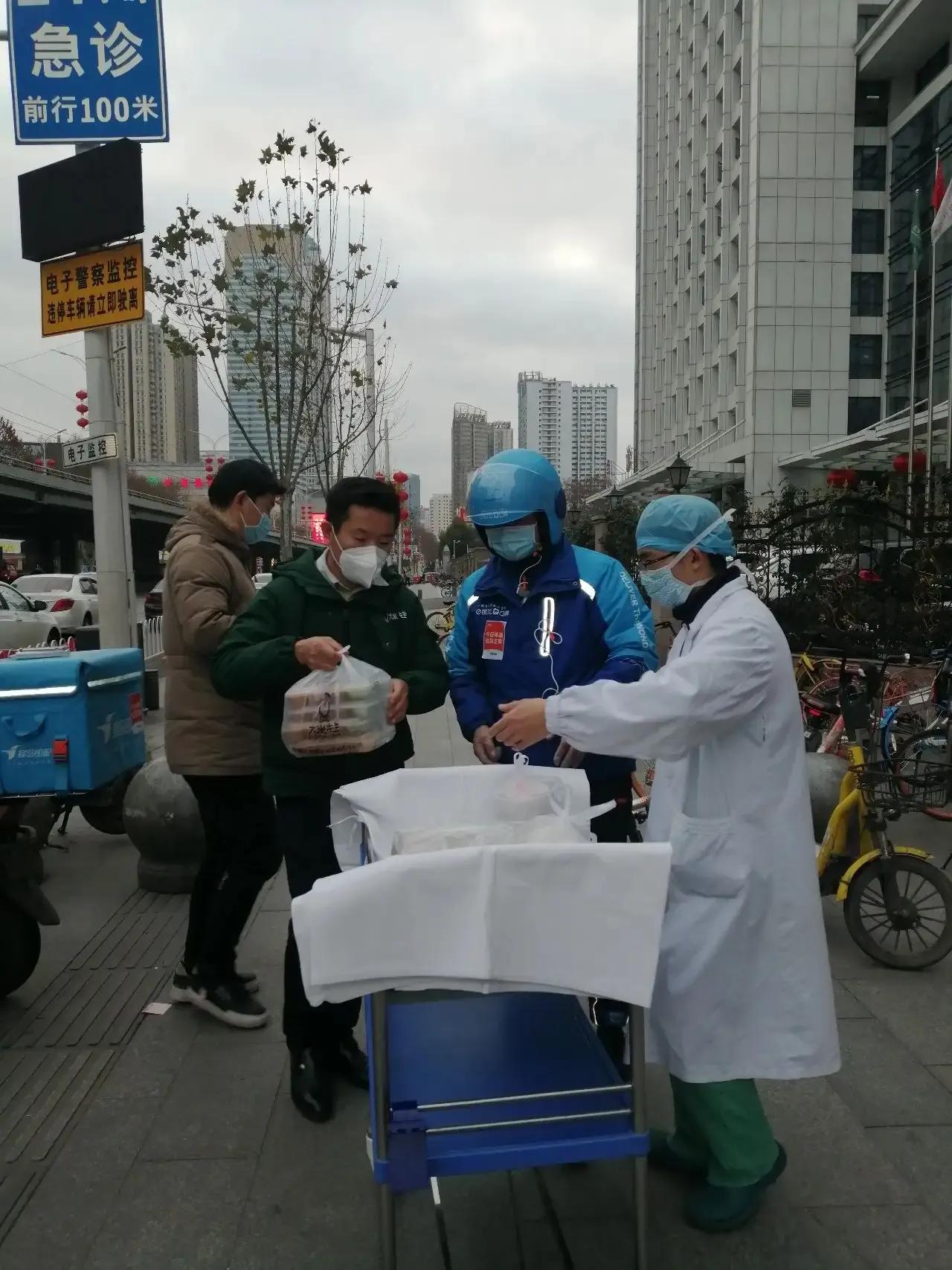 武汉开早餐店挣钱吗,开一个早餐店一般一年能挣多少钱