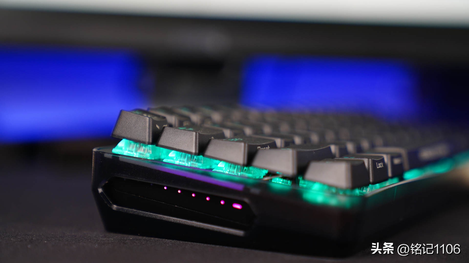 华硕rog夜魔机械键盘哪个轴好,rog魔导士键盘怎么按一下就有灯光