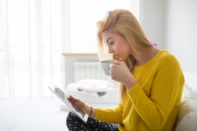 缺钱的十大特征是什么,如果一个人很缺钱怎么办