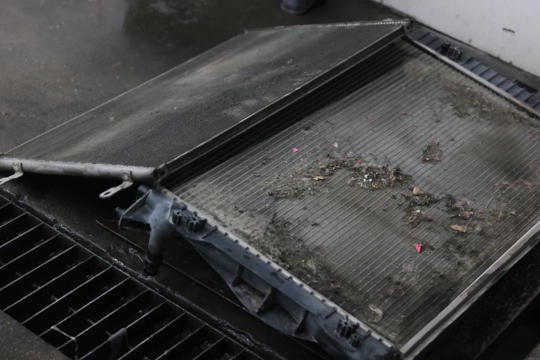 大哥买奥迪a6,奥迪a6c5老车翻新满血复活