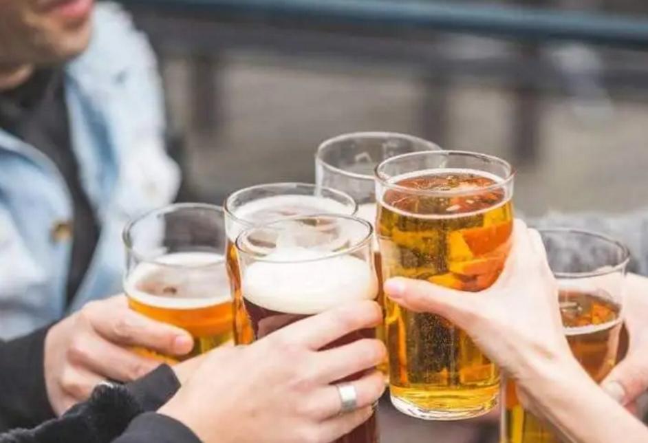 为什么吸烟能引起心梗呢,吸烟为什么会导致心梗