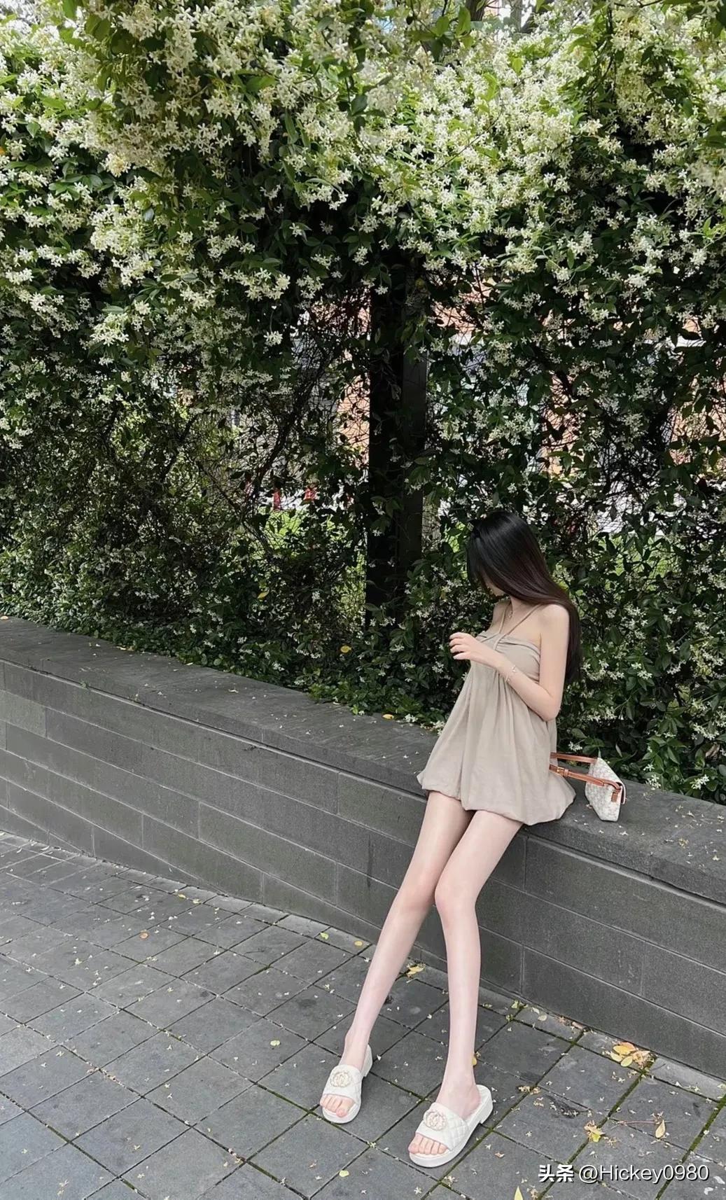 你的离去又给我们蒙上了一层阴霾,你的离去是我一生的思念和眷恋