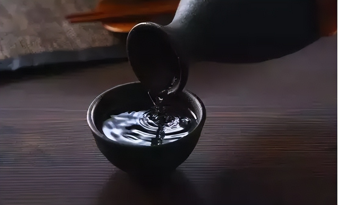 西凤酒和西凤的差别,西凤酒与西凤酒有什么区别