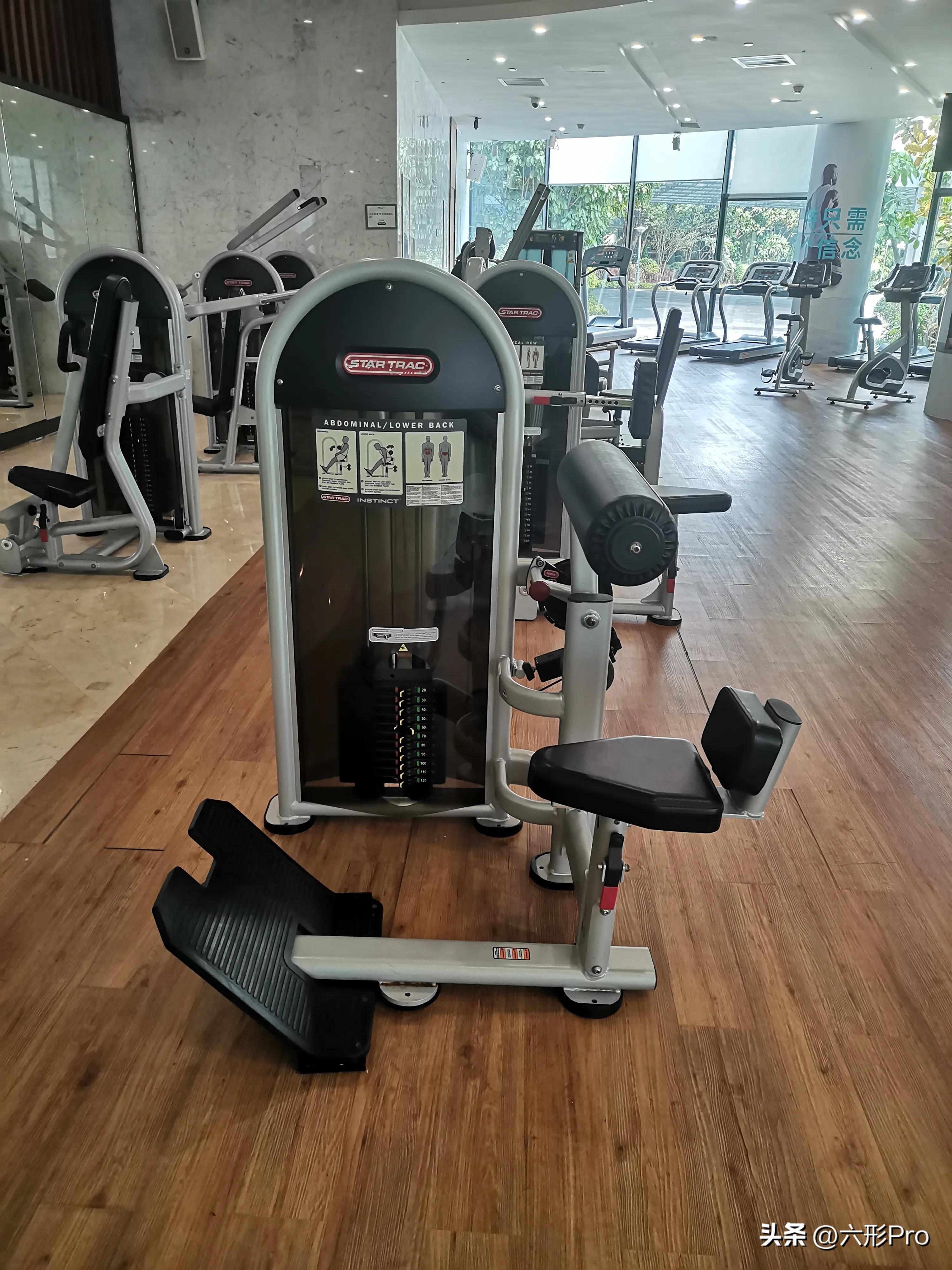 健身房力量训练器械有哪些,健身房器械入门全套