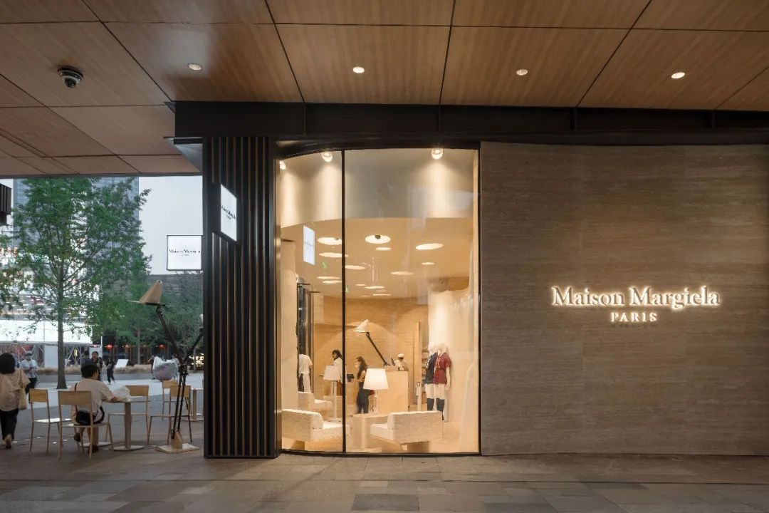 设计灵感丨高温+疫情，这18家“倒霉”的成都新店有什么看头？