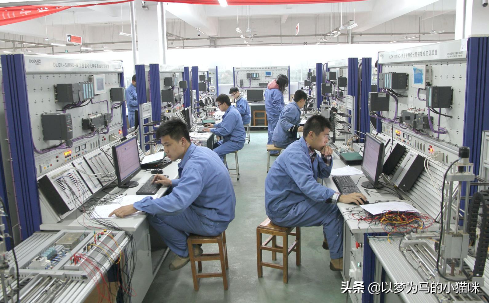 理工科就业率最高的十大专业,理工类就业好待遇高的专业