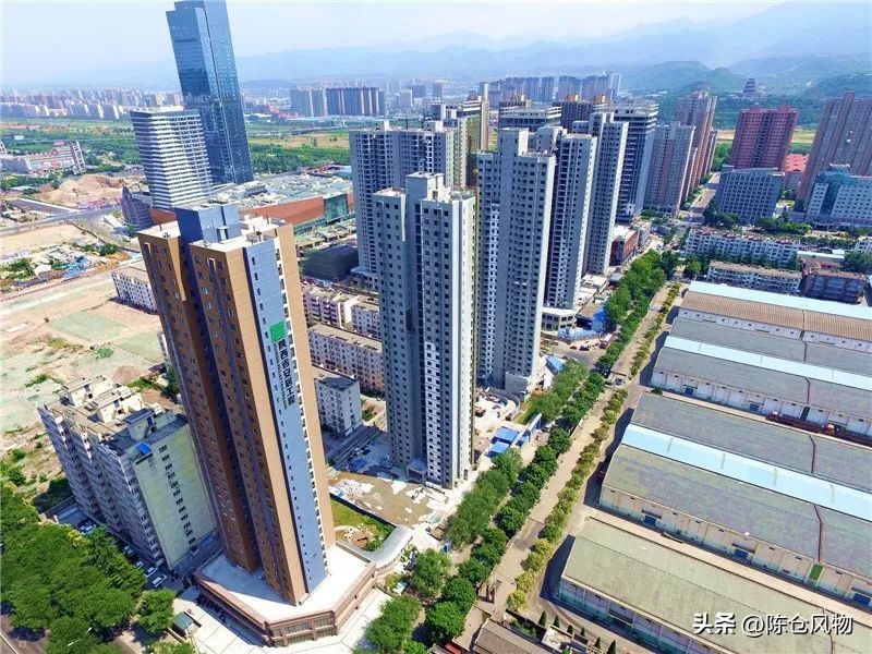 吃水不忘挖井人致富不忘家乡人,吃水不忘挖井人扶贫