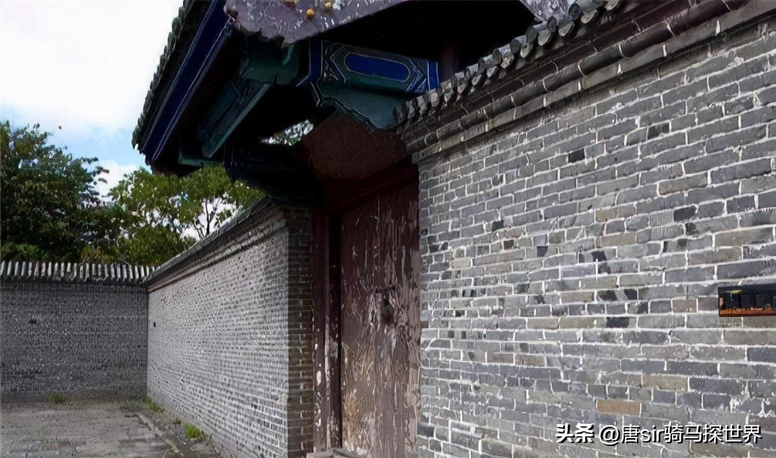 临江而生，孕育千年的州府之地，一座深藏于江西的“小*安门天**”