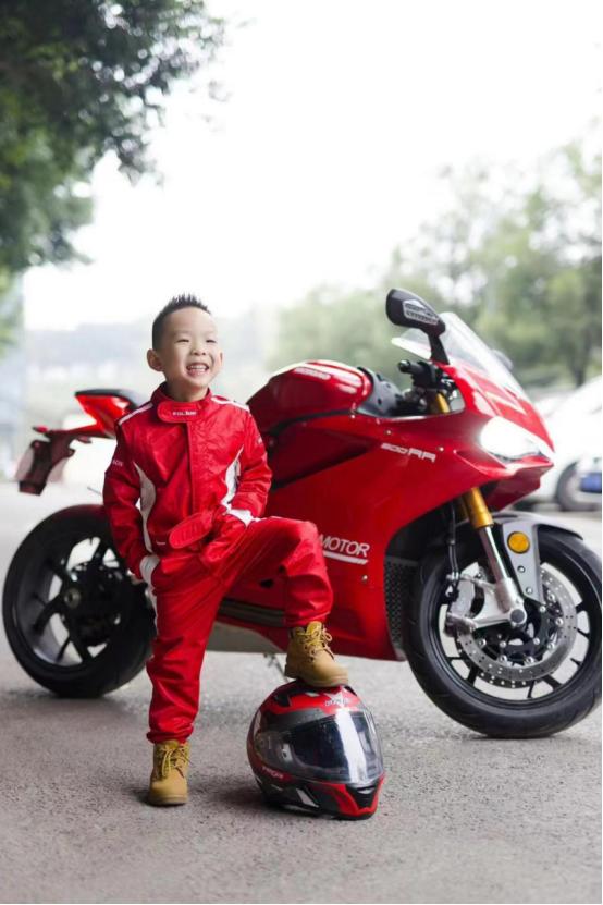 2023形象大使总冠军,2022年全国童模大赛形象代言人