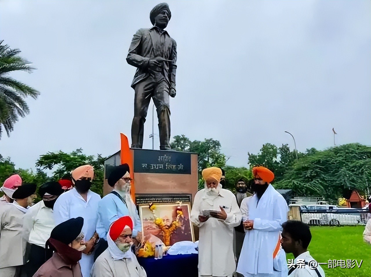 印度一部让人沸腾的电影,印度又一部开挂电影