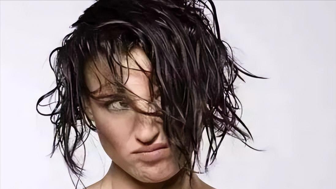 斑秃7年了用米诺地尔有效果吗 (40岁以后用米诺地尔还有效吗)