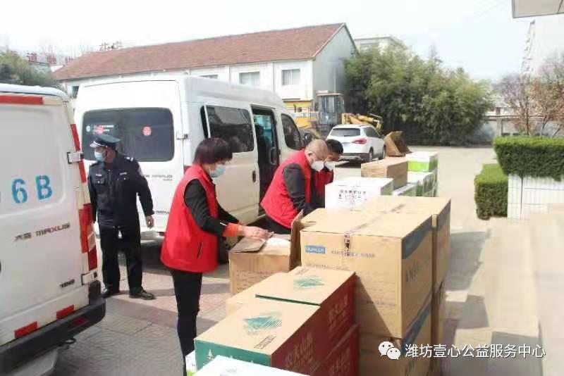 抗击疫情他们步履不息,抗击疫情他们义无反顾