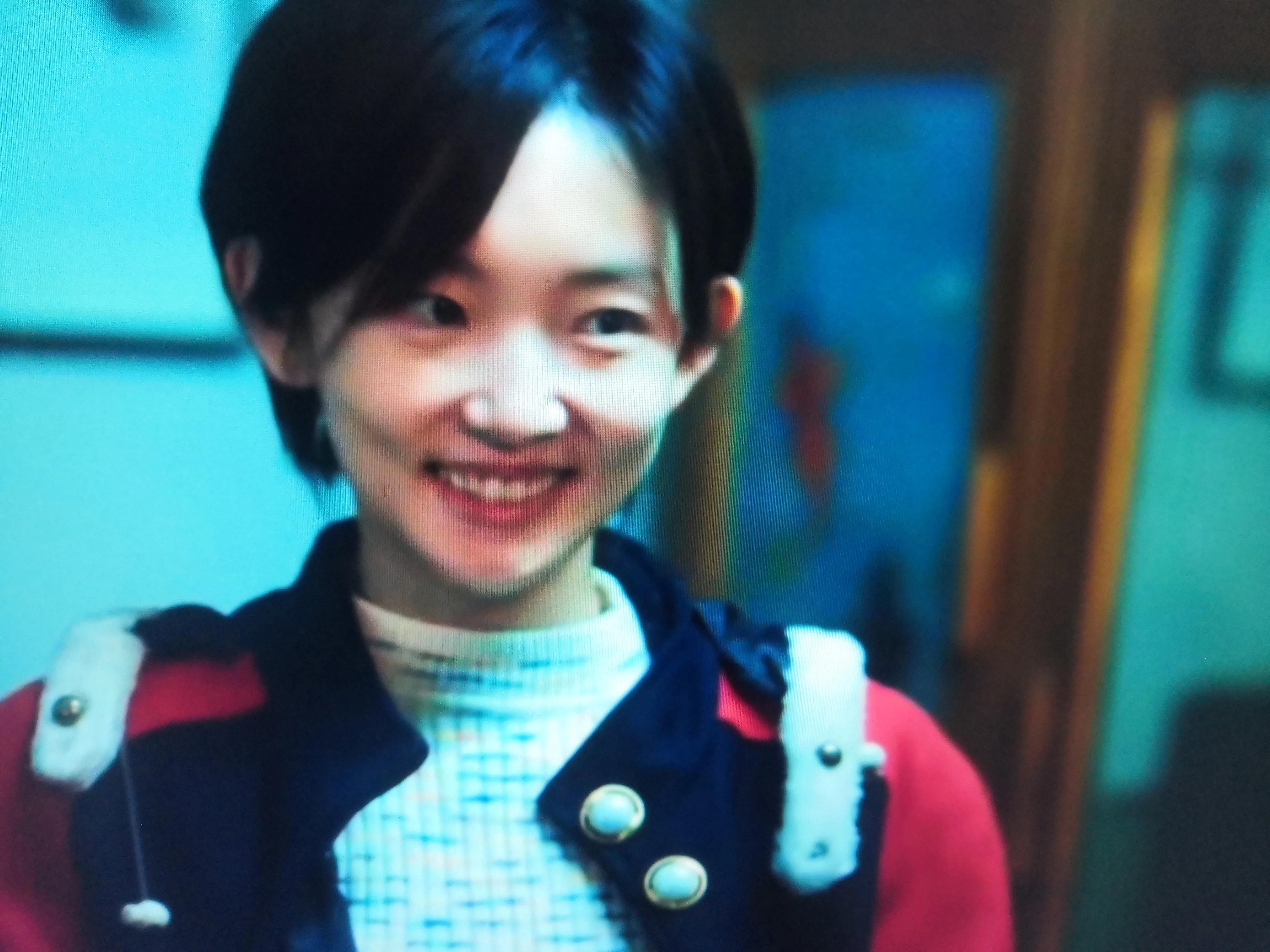 我们的日子小雪花跳舞视频,我们的日子雪花长大后好看吗