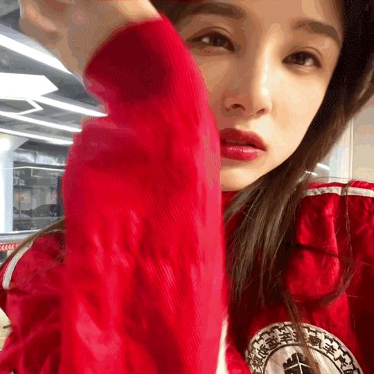 央视主持人马凡舒模特,央视主持人马凡舒微博