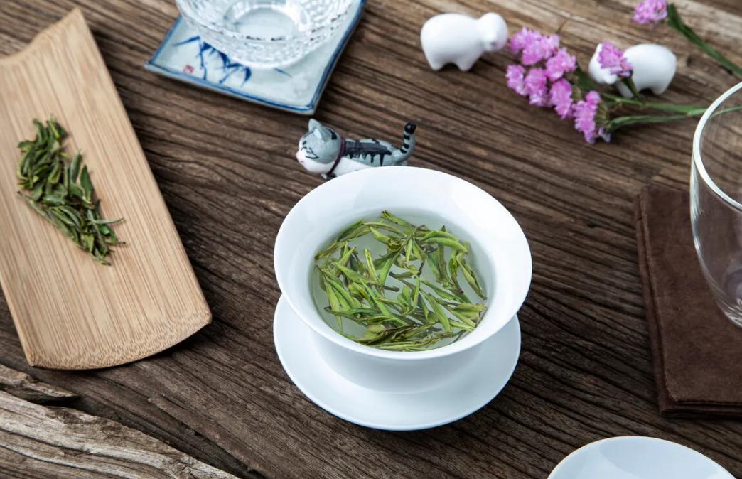 小暑节气喝什么茶最好,小暑时节喝茶