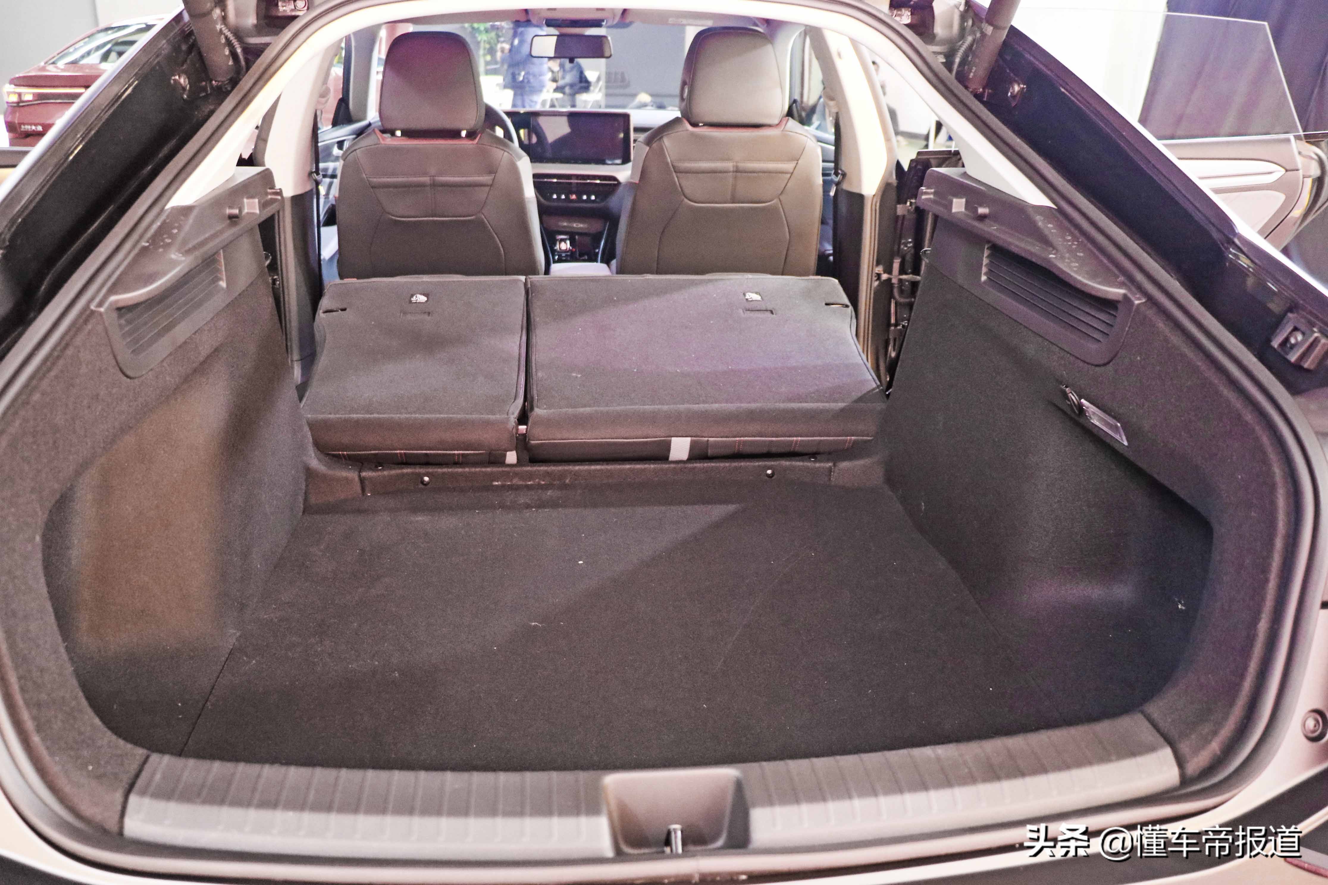 新款大众凌渡曝光,大众凌渡和大众cc有多大区别