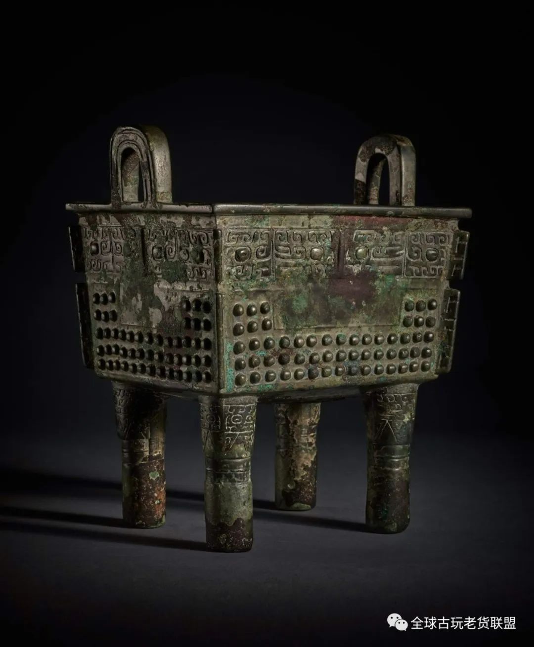 一言九鼎大名鼎鼎的意思,一言九鼎大名鼎鼎是什么意思