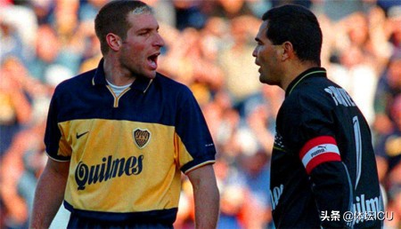 守门员评价卡洛斯任意球,卡洛斯逆天任意球守门员