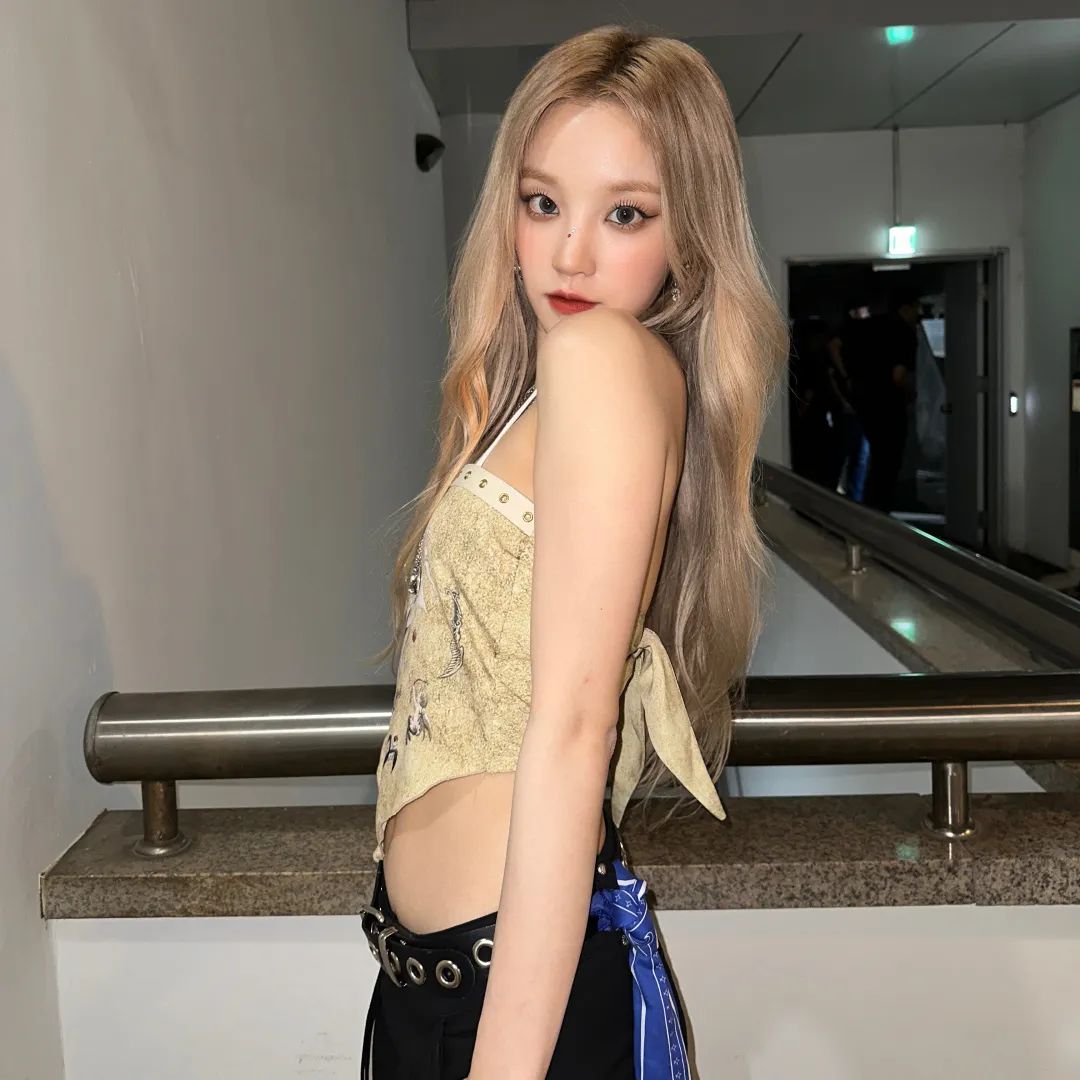 女明星发型打理教程,女明星发型蓬松定型