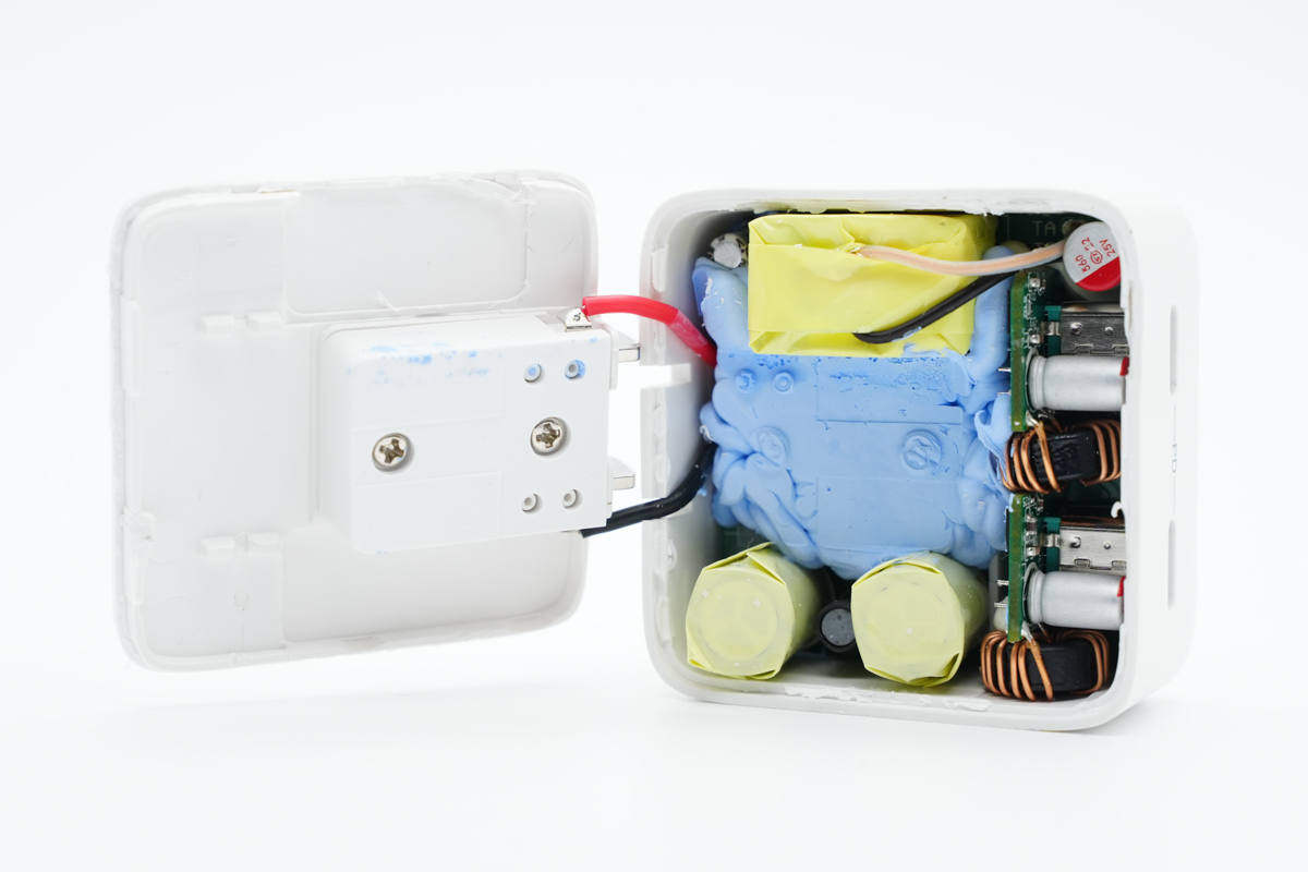 aohi奥海30w氮化镓充电器拆解,倍思氮化镓三代65w充电器拆解视频