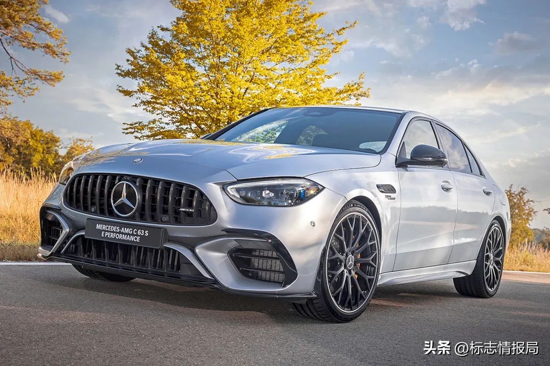 amg奔驰金属小标,奔驰amg苹果树标志的车多少钱