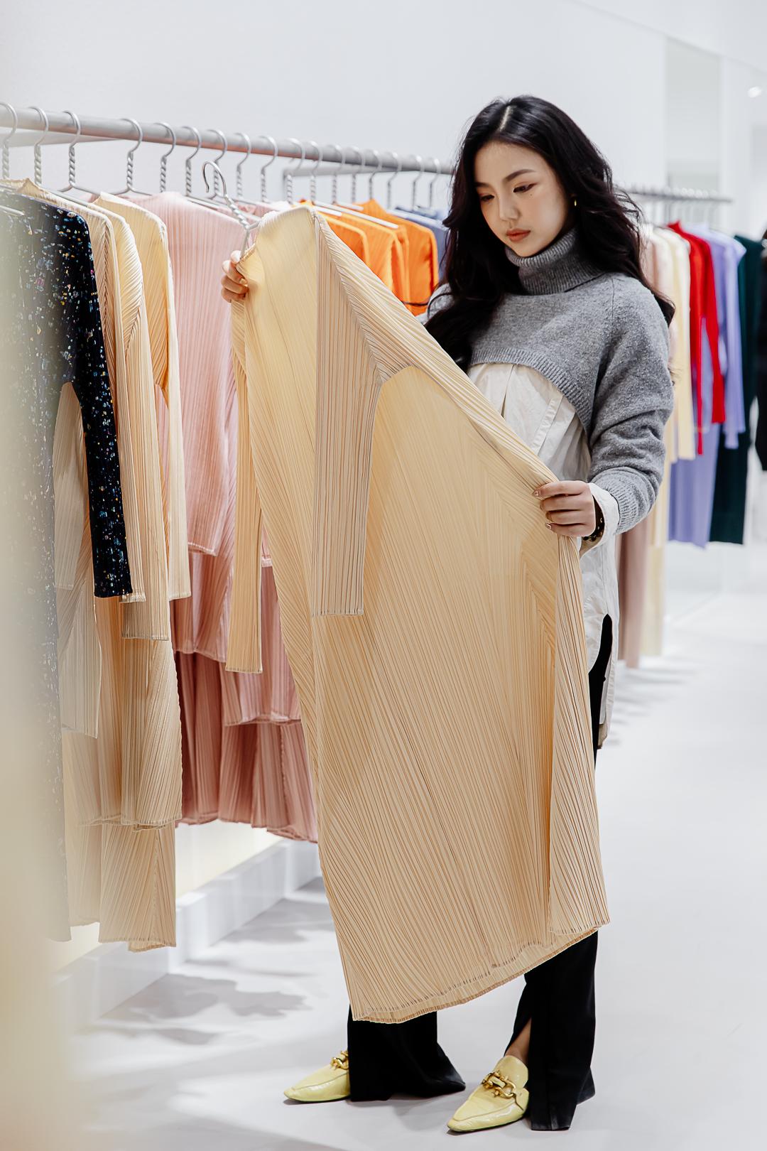 三宅一生包包香港店地址,广州有三宅一生包专柜吗