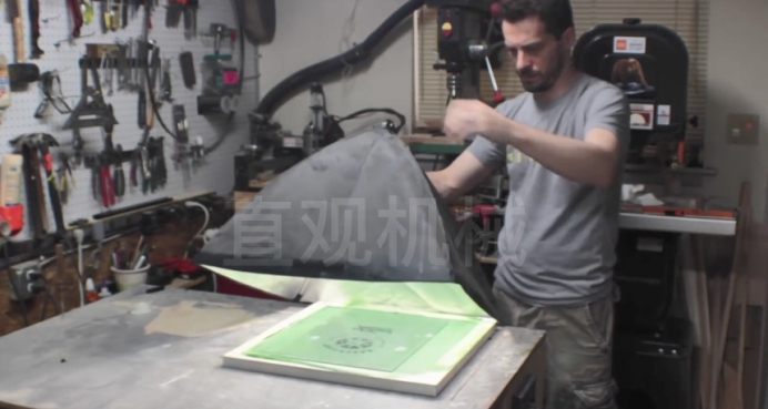 手工丝网印刷详细步骤图解,丝网印刷的图案怎么制作出来