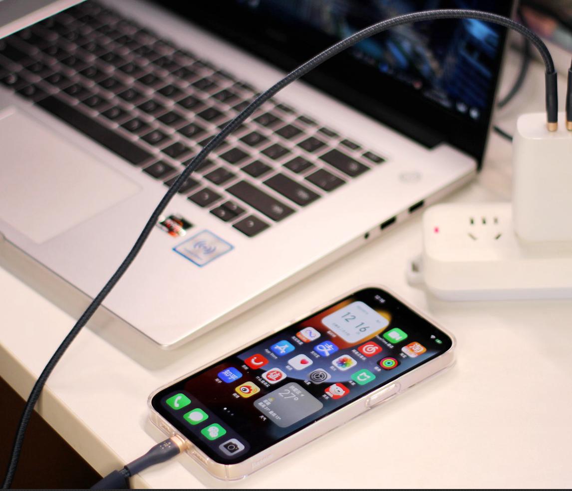 WFH并不难，沈少自用居家办公桌面好物一览