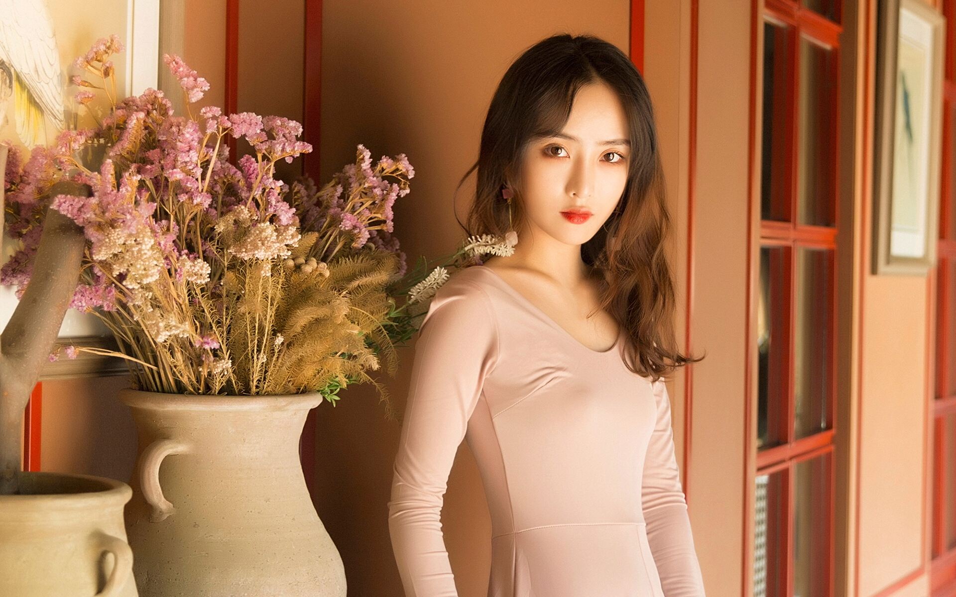 适合敏感肌的美白淡斑精华,美白淡斑保湿精华平价