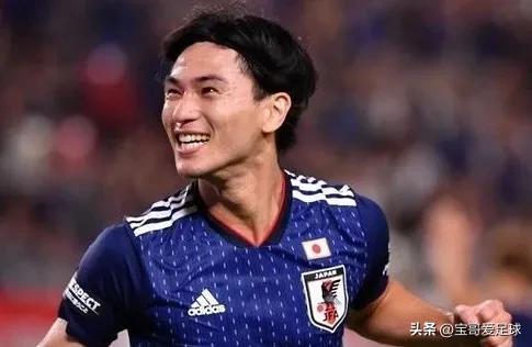 世界杯足球日本太太团,日本2018世界杯太太团