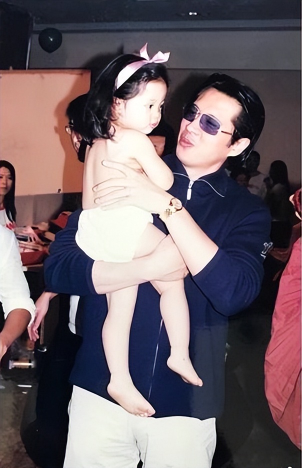 欧阳娜娜恋情疑被爆,欧阳娜娜有几个绯闻