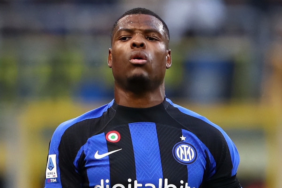 意甲最佳球员奥斯梅恩,奥斯梅恩赛季十佳球