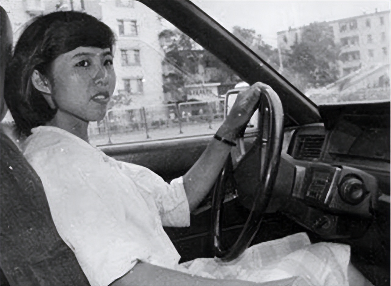 80年代至今最吃香的职业,80年代的5大金饭碗