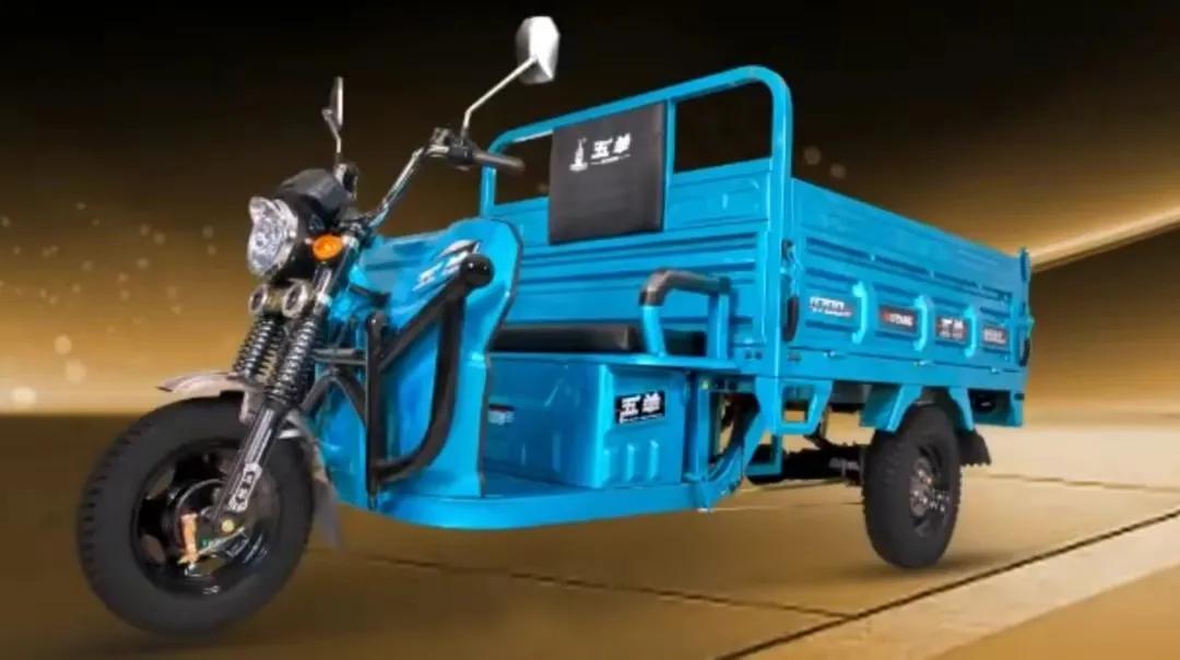 最新版全封闭五羊电动三轮车,五羊电动三轮车价格表大全