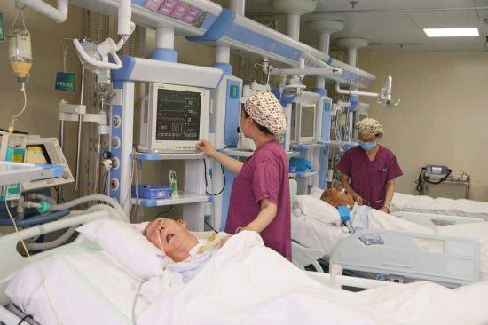 重症监护室平均一天花费上万元,钱都用在哪儿了?听听医生怎么说