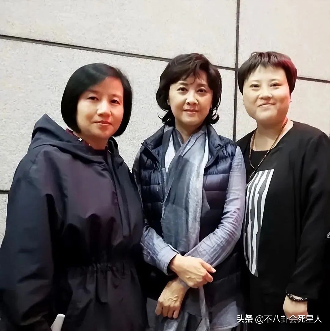 年过三十的女明星今昔对比图,今昔对比70后女星