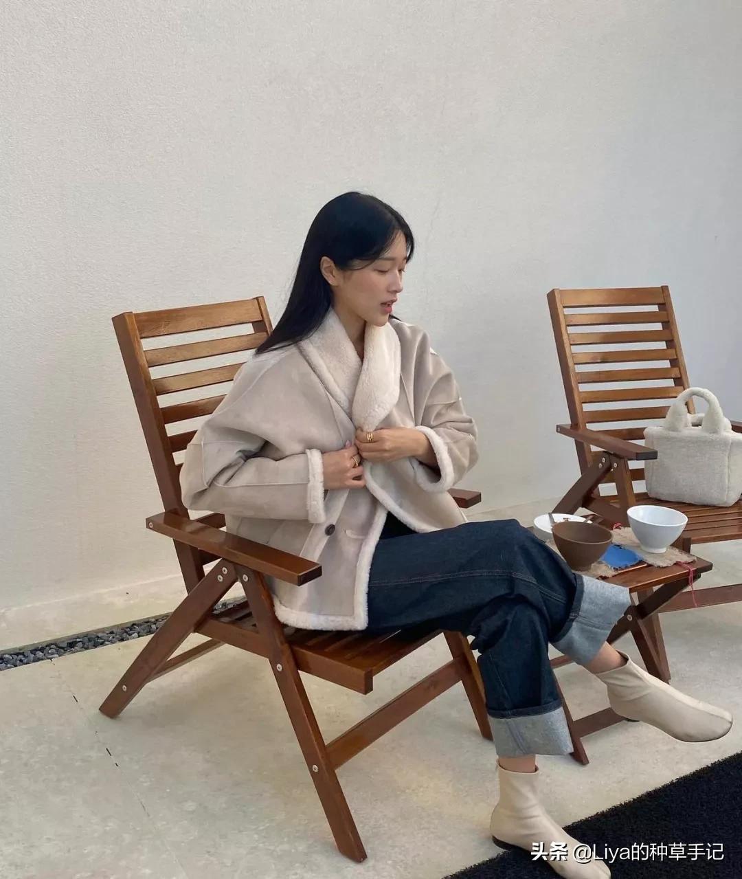 最流行的羊羔毛款式,羊羔绒还流行吗