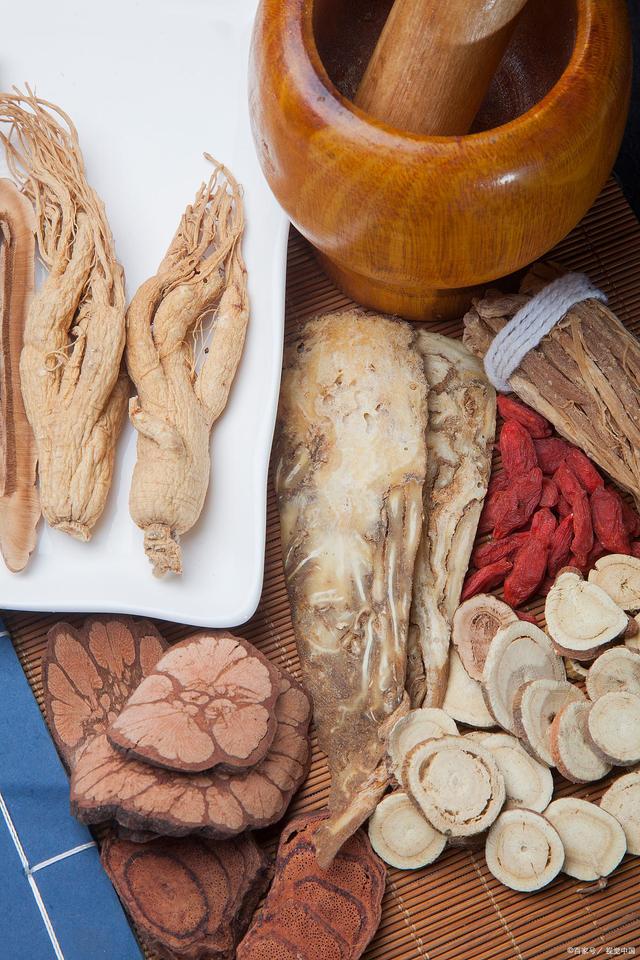 瞿治国,瞿治国医生治冠心病