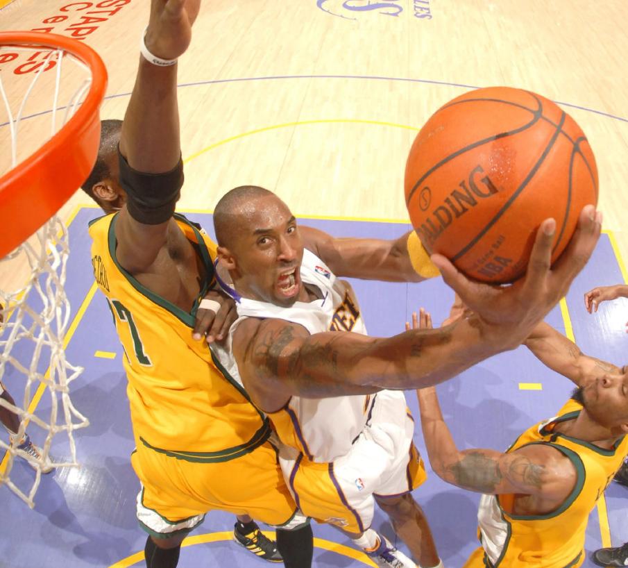 科比07年打灰熊,07年科比季后赛数据