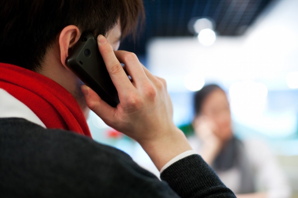 离异女子网上交友被骗,40岁已婚女相亲诈骗案