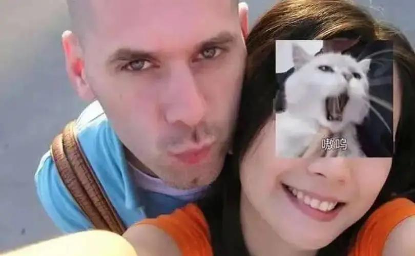 梅纳德：自称泡中国妞高手，交往1242名中国女友，卖不雅视频敛财