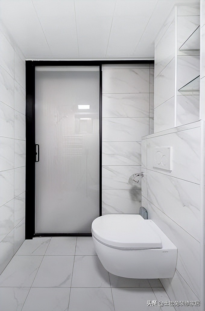 小卫生间装修效果图2平方,卫生间墙面装修最新型材料