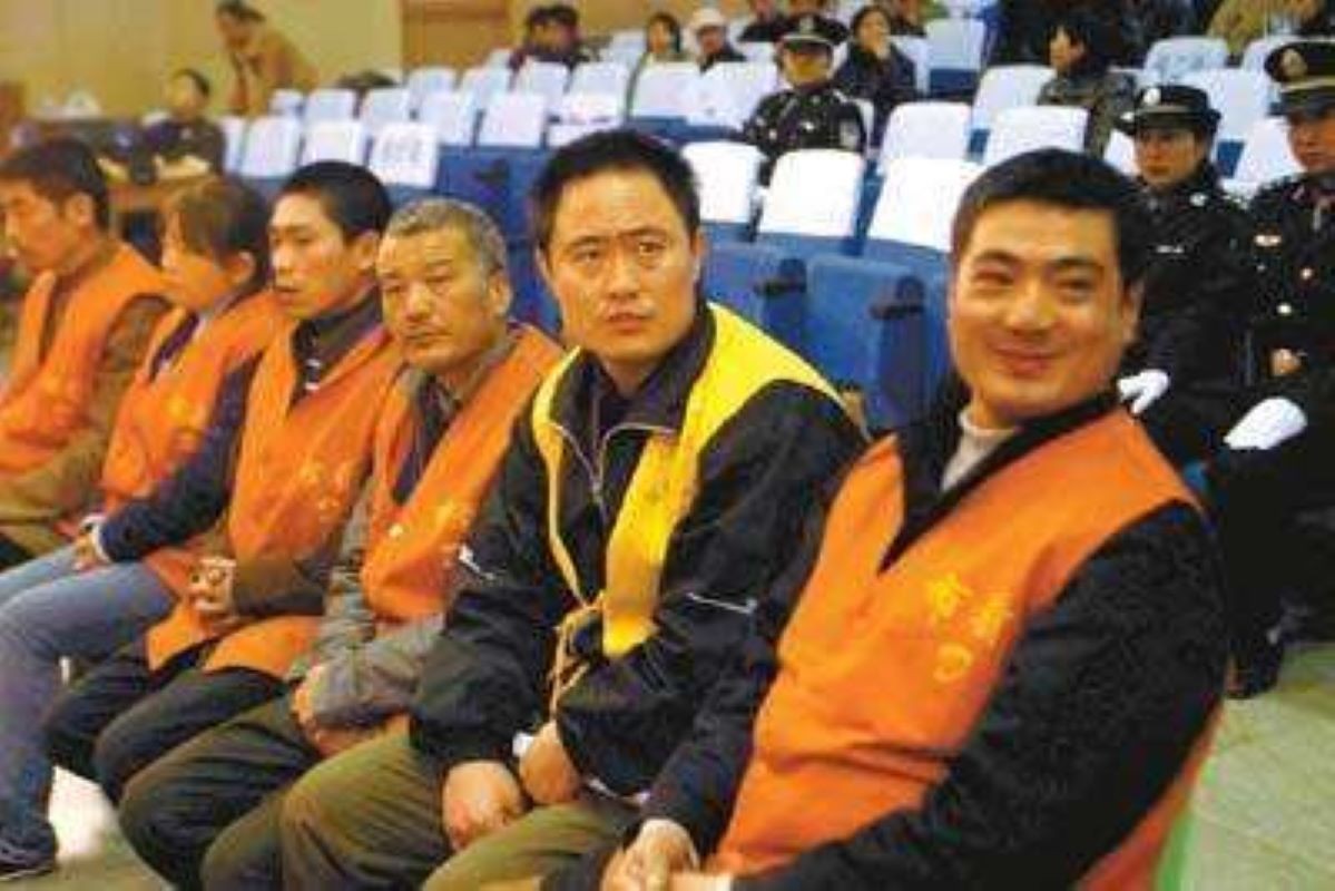 小伙中奖却被告知造假,小伙中奖却被告知作假大奖有内幕