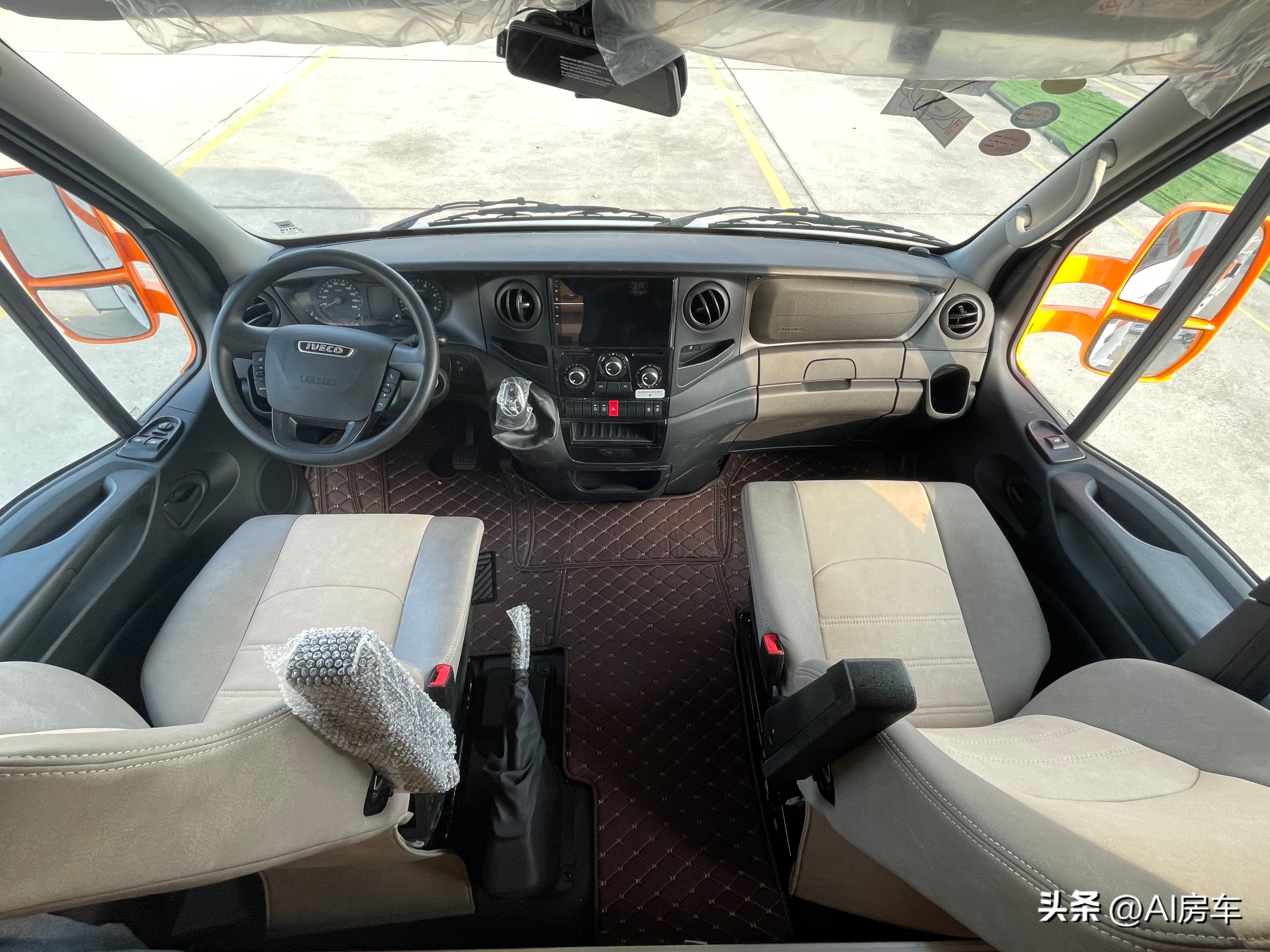 新款房车6座,房车6.5t最新款