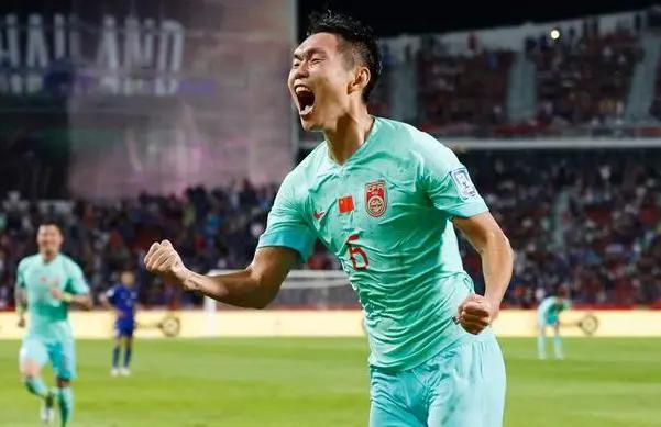 赢下国家尊严之战！国足逆转泰国，足协主席赛后发短信表祝贺