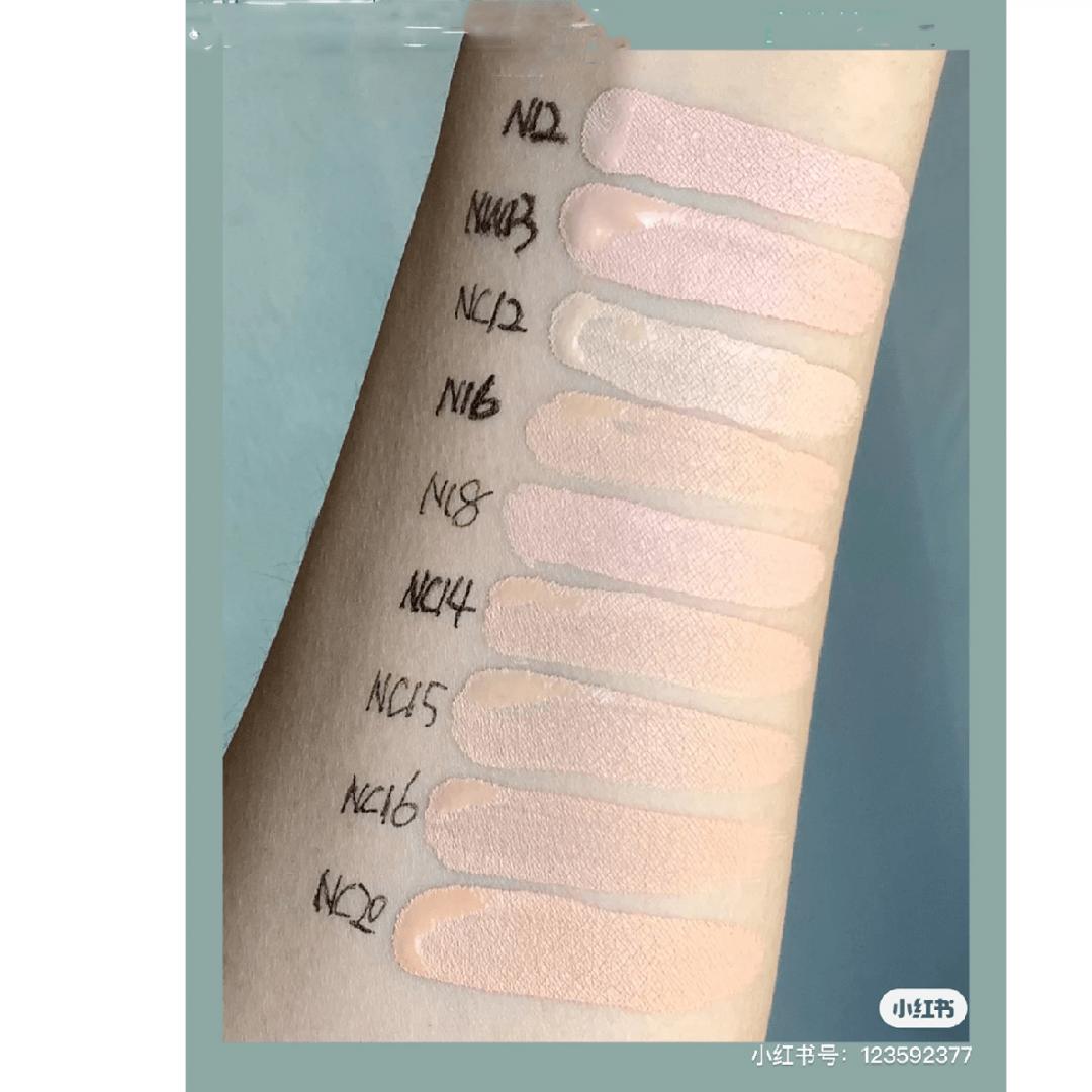 不同肤质的持妆粉底上妆手法,如何选择适合自己肌肤的粉底