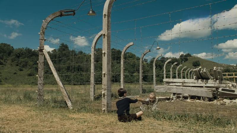 穿着条纹睡衣的男孩儿感悟,穿条纹睡衣的男孩与小说的区别