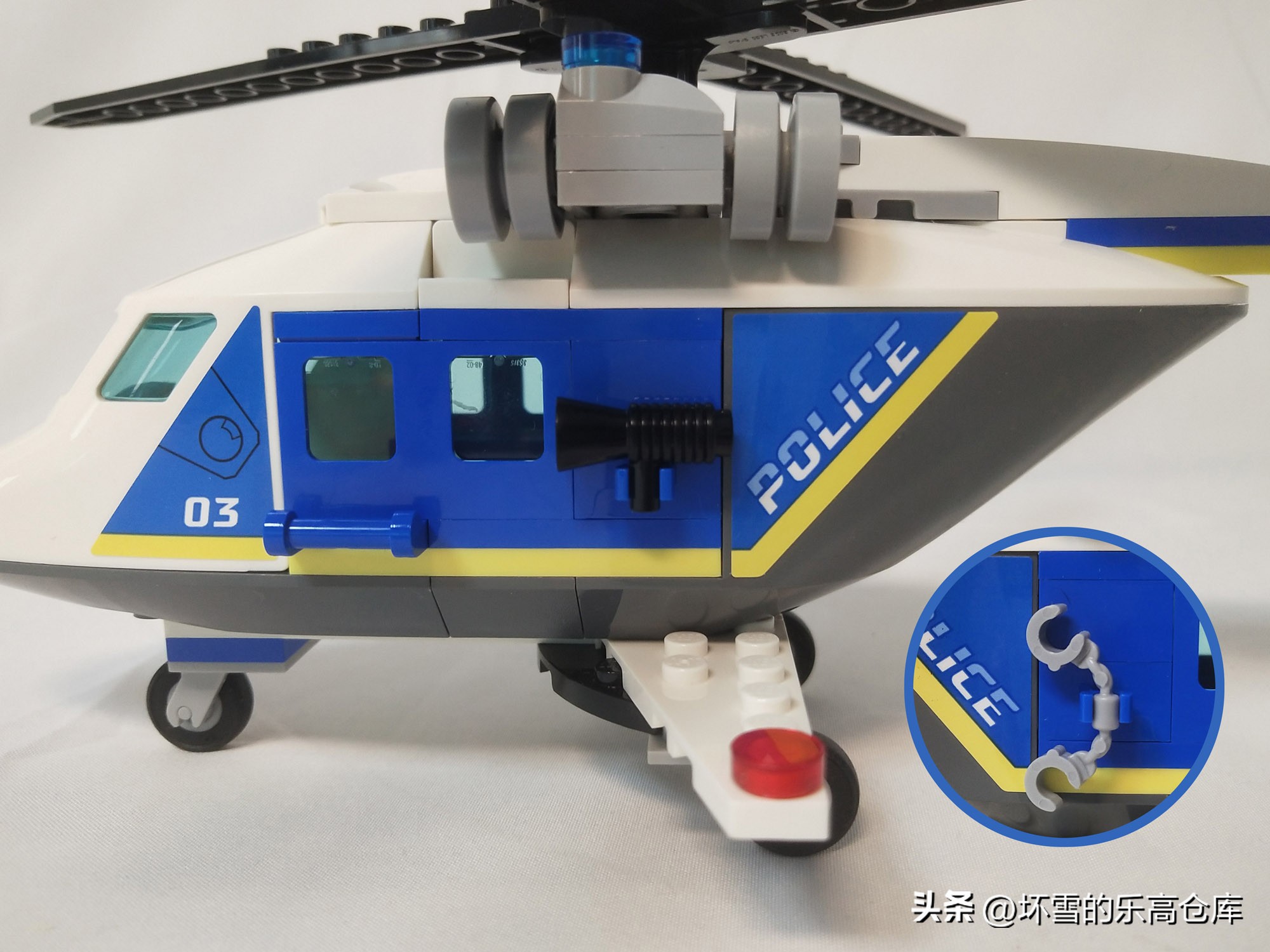 带磁铁的乐高,乐高60243警用直升机拼装视频