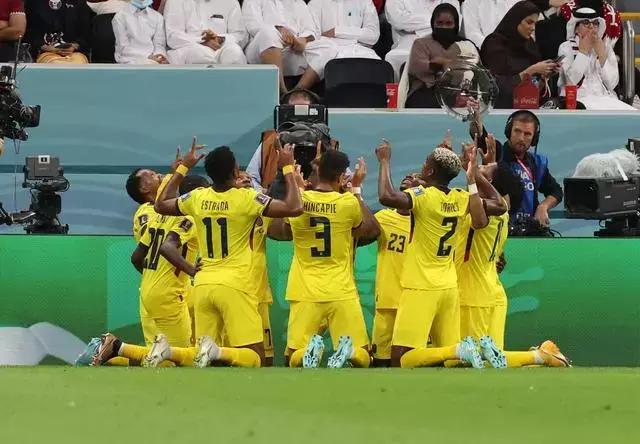 梅西为阿富汗小球迷圆梦,阿富汗小球迷梅西